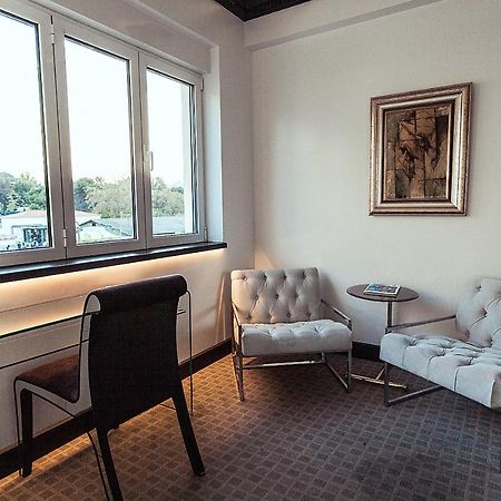 Andromeda Downtown Suites Aten Exteriör bild